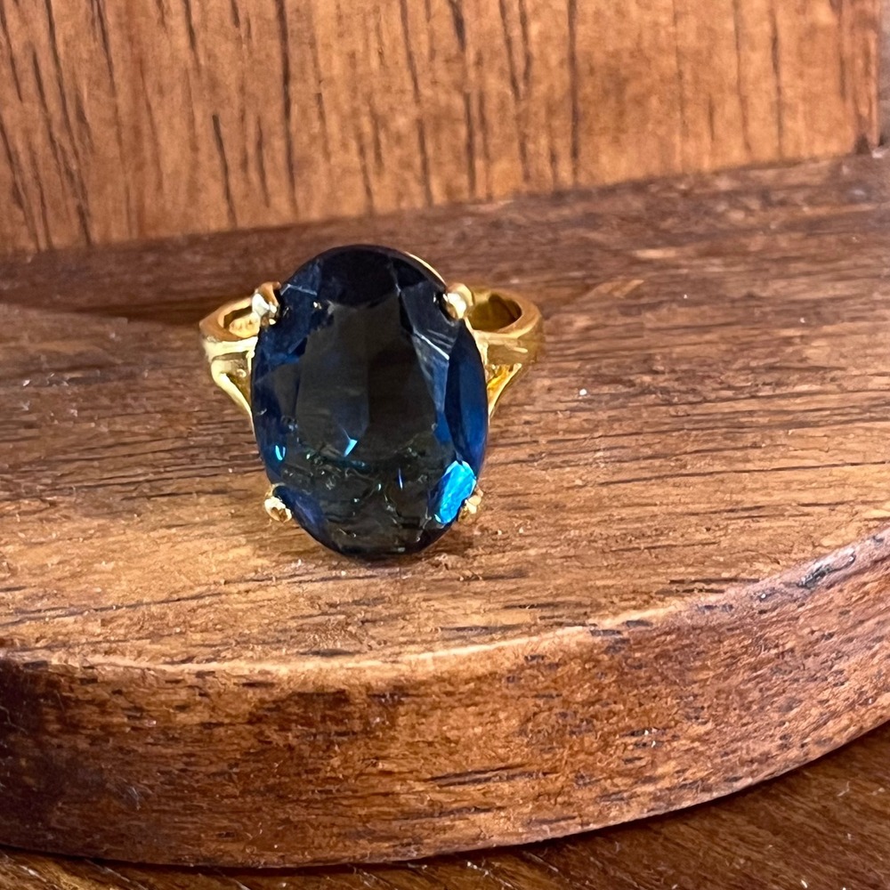 Vtg 18K HGE Gold Plated Deep Blue Oval Stone Cocktail Statement Ring Size 8